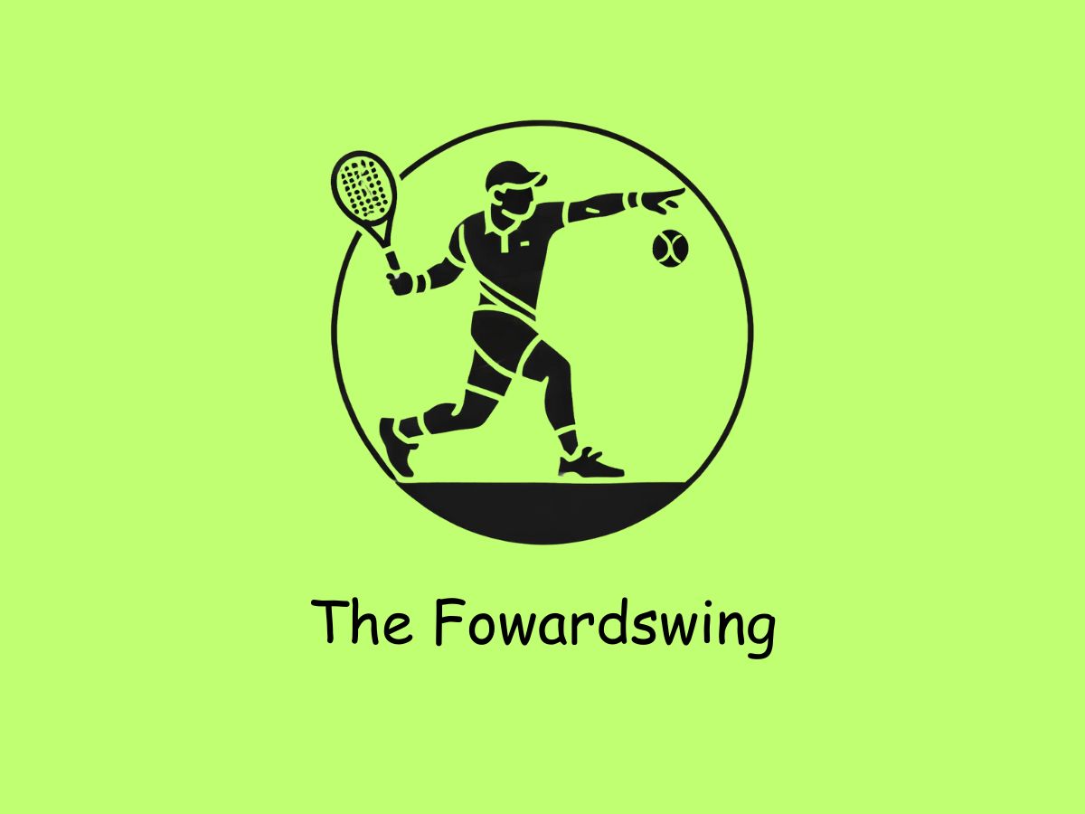 Tennis player performing a fowardswing